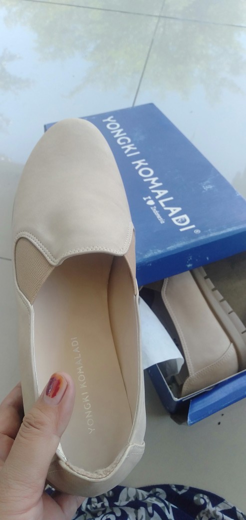 Yongki Komaladi - Sepatu Casual Wanita (rns 573)