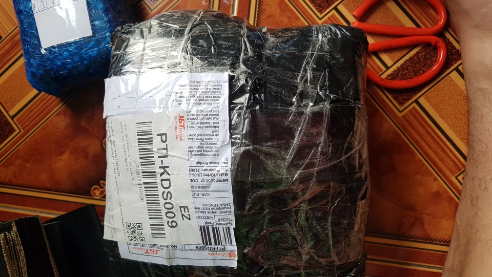 Kain Menggantung Tali Jemuran Pengering Pakaian Luar Panahan Angin / Tali Serba Guna Camping Tali