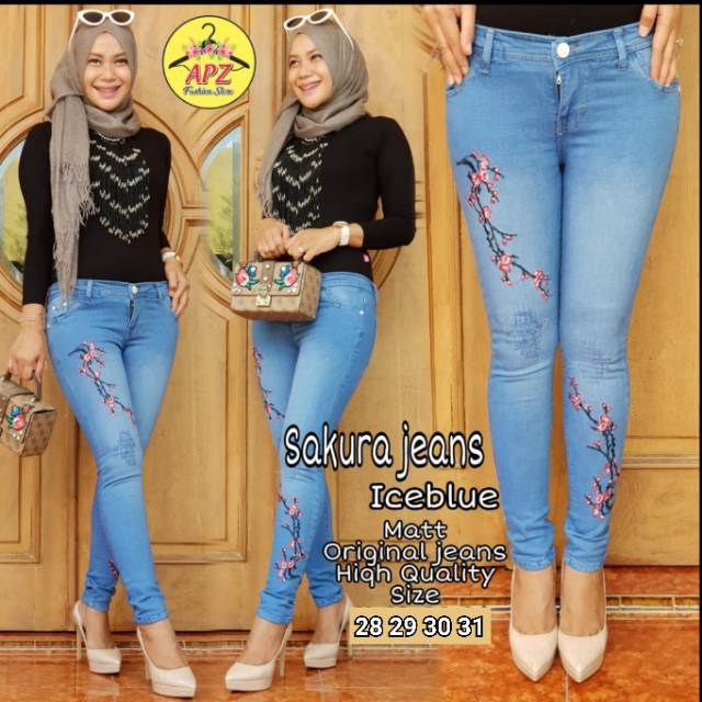 Sakura Jeans Bordir Ripped . Celana Panjang  Skinny Bordir Ripped . Ripped Jeans Murah