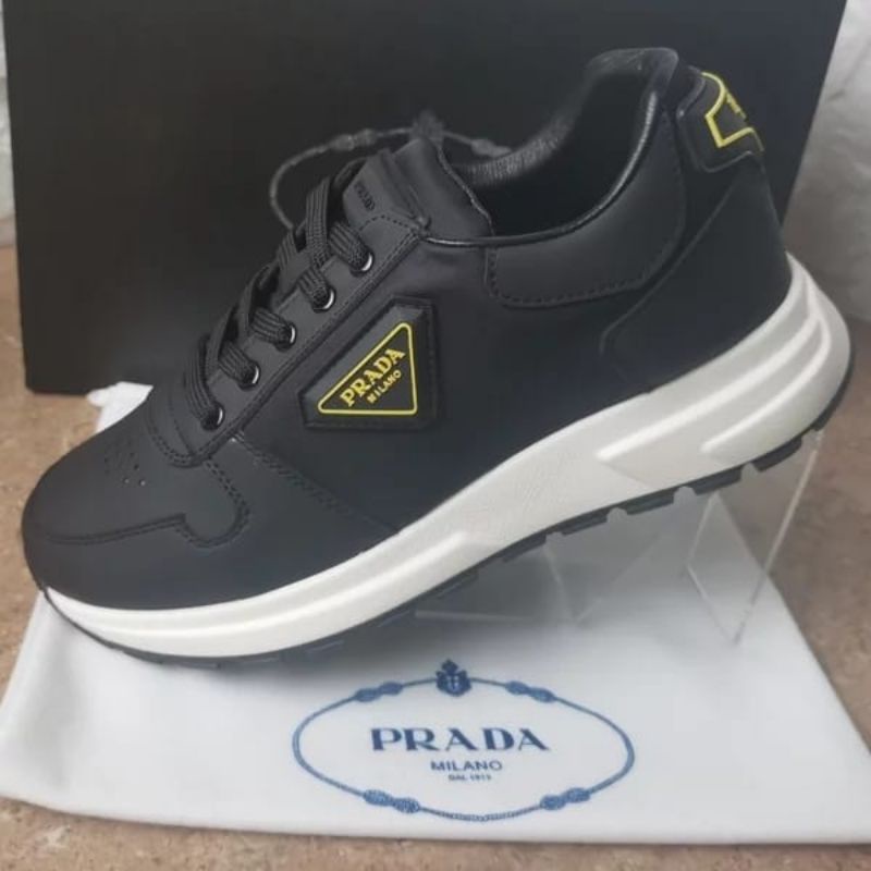 sepatu pria pr4da sneaker cowok men shoes run away top Brand P1SHOES mirror best