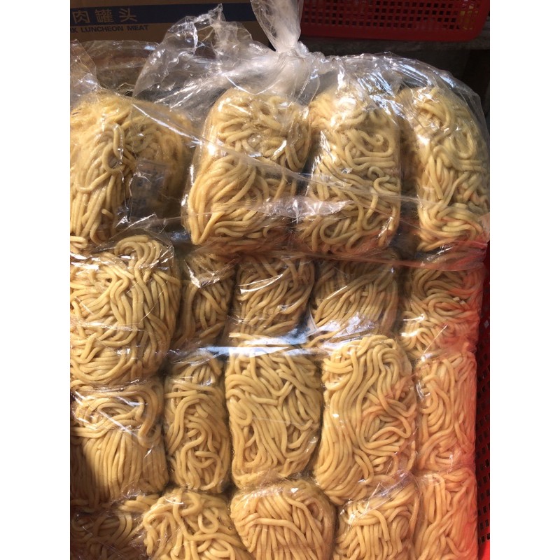 

Lomie Medan Homemade / Mie Besar / Mie Aceh / Mie Hokian 500 GR