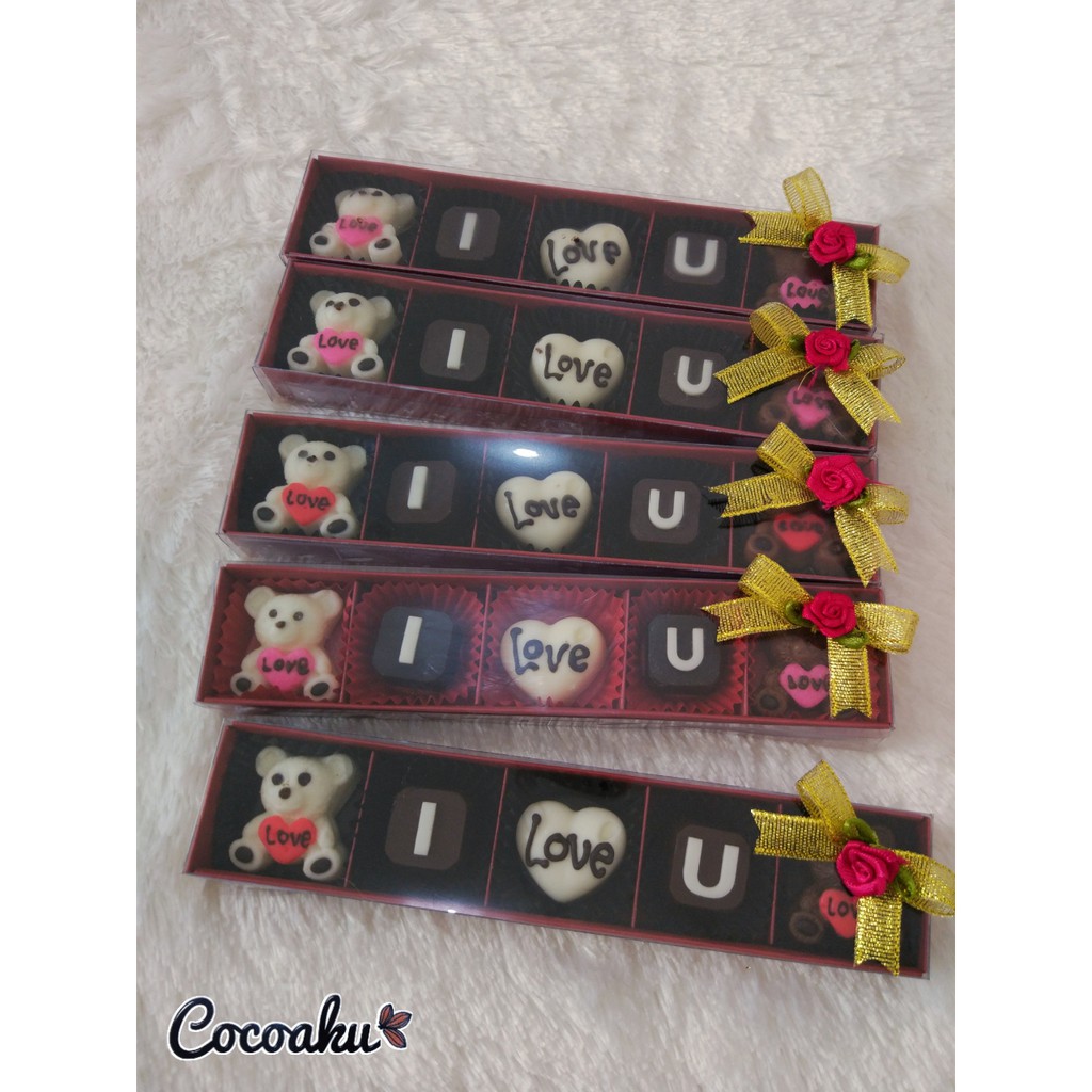 

Simple Cokelat Valentine isi 5 coklat (box mika 5 sekat)