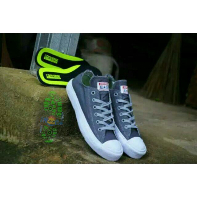 CONVERSE CLASSIC CHUCK TAYLOR MURAH/ABU-ABI/GREY/SEPATU SEKOLAH