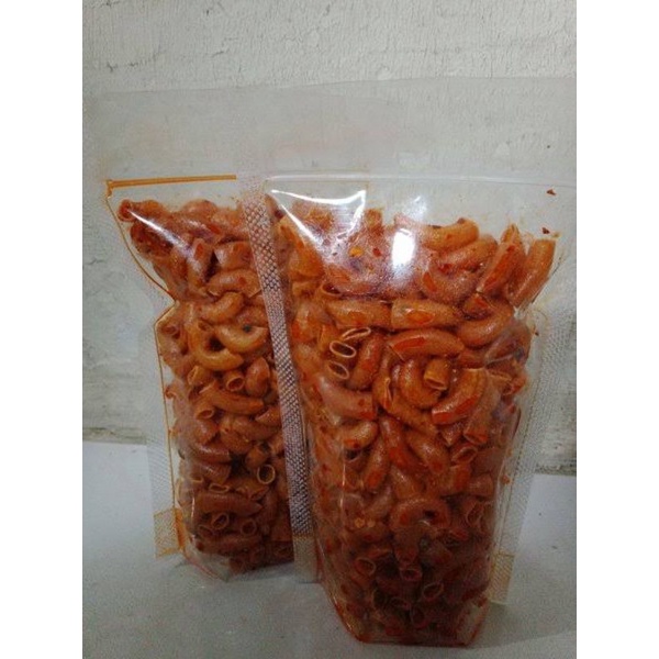 

Makaroni bumbu kencur pedas