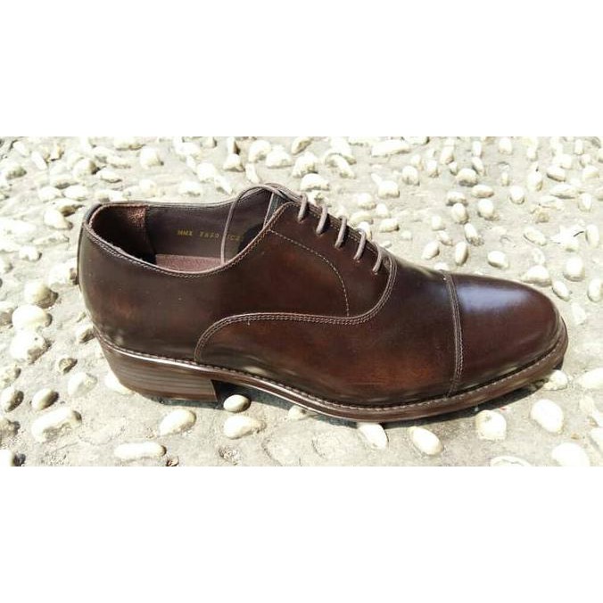 Diskon SEPATU PANTOFEL REGAL ORIGINAL SIZE 40 MURAH