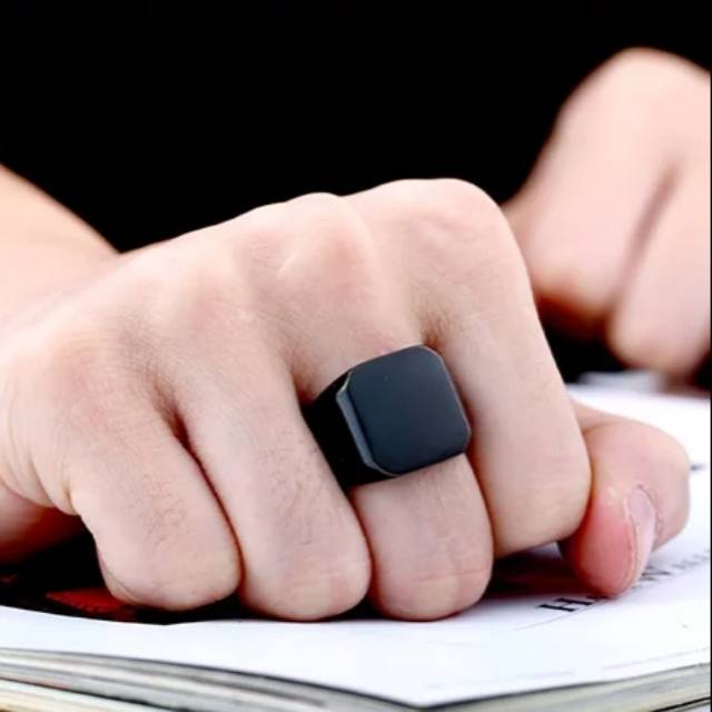 Cincin Pria Titanium Hitam Polos - Cincin Titanium Silver Gold Emas