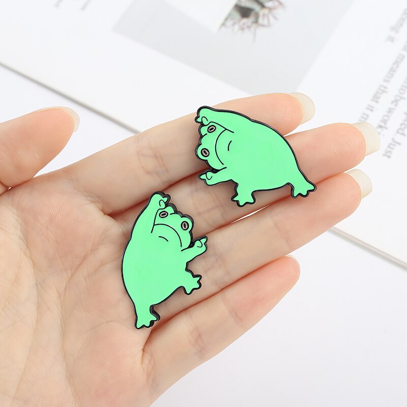 Bros Pin Enamel Desain Kartun Hewan Katak Untuk Hadiah Teman