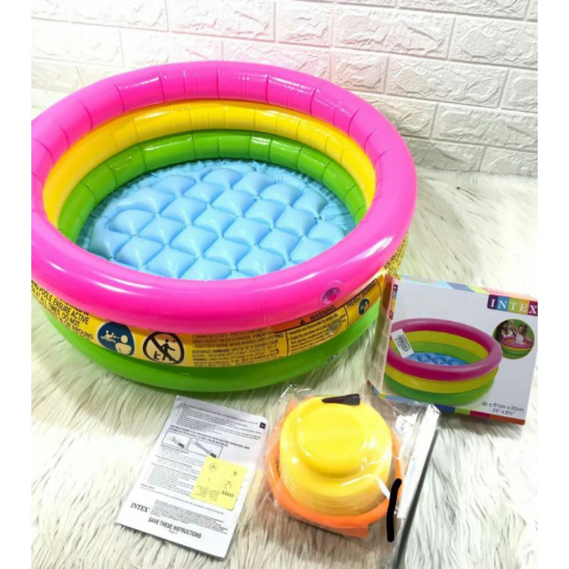 KOLAM RENANG PORTABLE