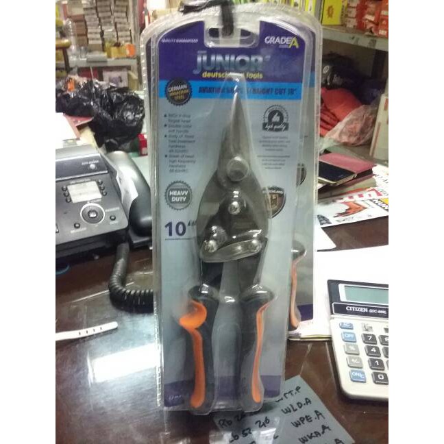 

Jual Gunting Seng Tinman 10" / Gunting Baja Ringan 10" Junior Terbaik