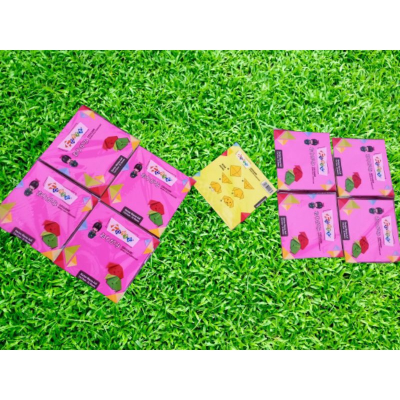 

Atk sekolah (kertas origami berwarna) cepat tanggap bantu kreasi anak