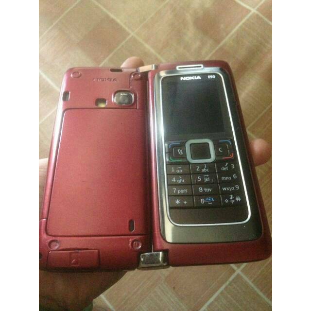 Nokia e90 comunikator mulus bkan e7 note 10