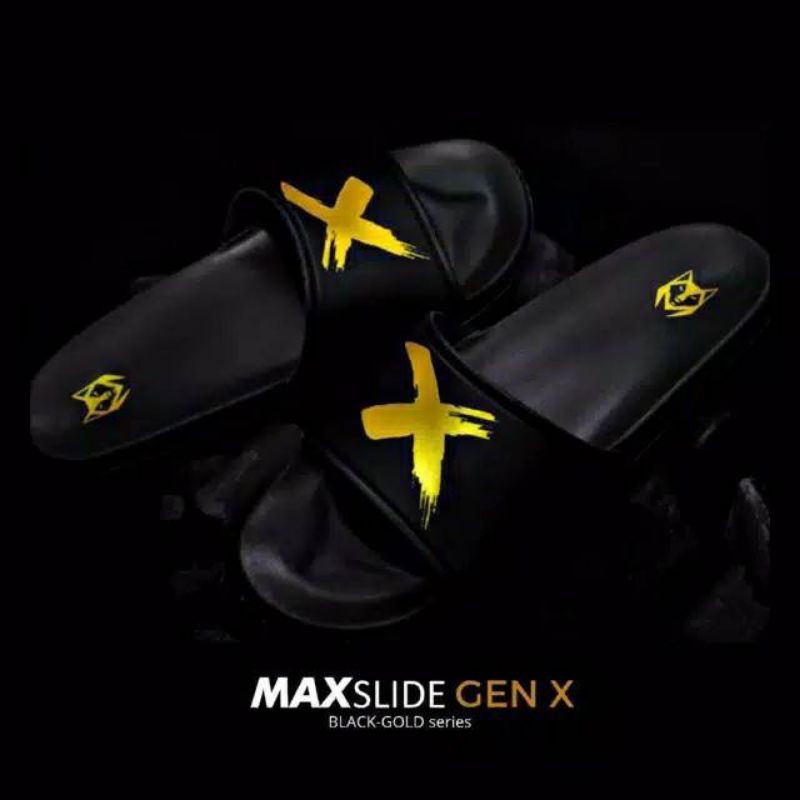 RESTOCKSENDAL MAX SLIDE HITAM GOLD