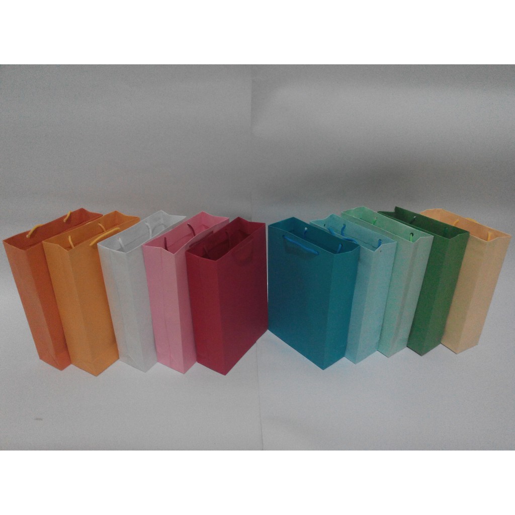 paperbag warna uk 15*6*23 ( pxlxt ),paper bag warna