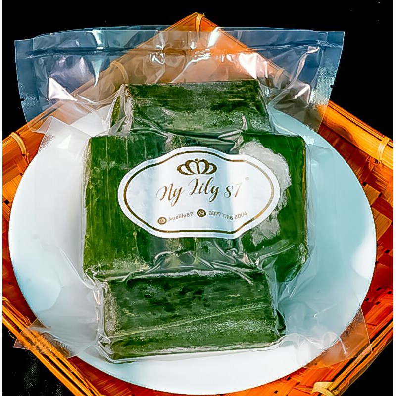 

Healthy Frozen Arem Arem Ayam Tanpa Pengawet & MSG per Pck isi 5 Pcs