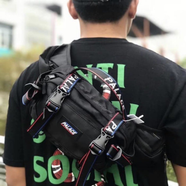 tas selempang import pria fashion keren hype palace genius bun bag