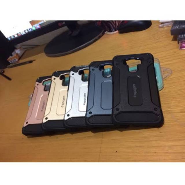 Spigen Iron Asus Zenfon Max Pro M1/ 3 Max 5,2/3 Max 5,5/4 Max Pro/ZB6031KL/ZC553KL/ZC520TL/ZC554KL