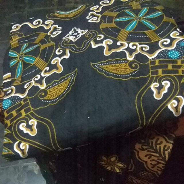 Mall Grosir Kemeja Batik Pria Modern Sogan Jokowi Megamendung Malam Diskon Murah