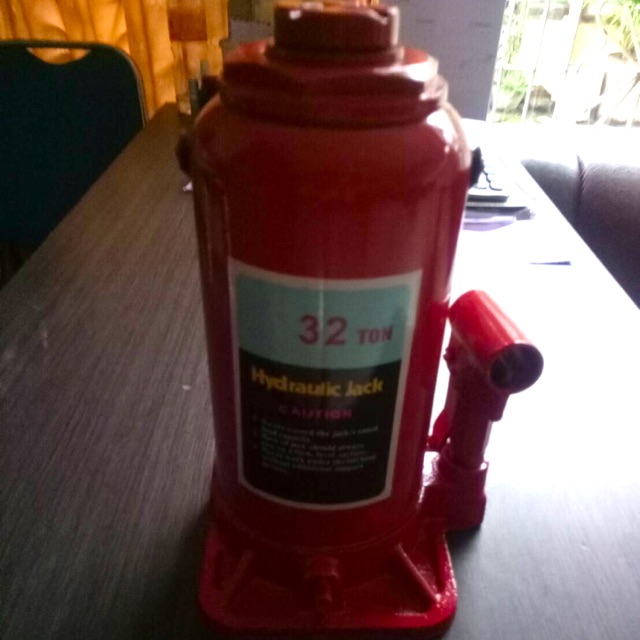 Hydraulic Jack / Dongkrak Hidrolik 32ton