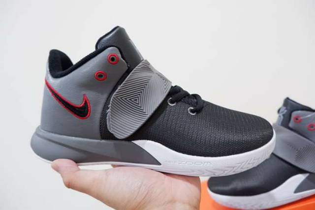 gore tex vibram shoes