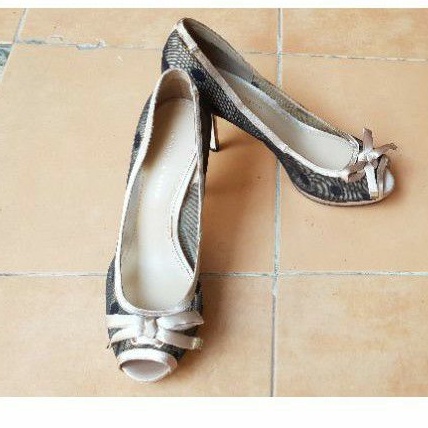 sepatu wanita heels charles&keith cnk charles & keith