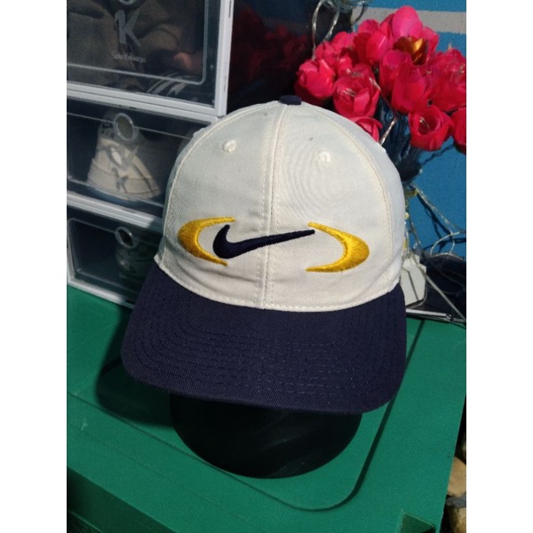 Topi vintage Nike USA ( SOLD OUT )