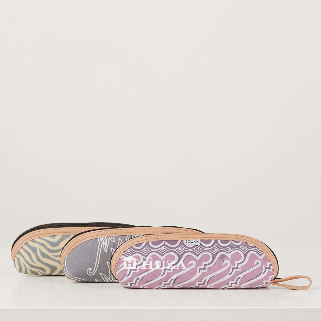 

Batik Huza Dompet Pencil Back To School Tempat Pencil Alat Tulis Perlengkapan Belajar
