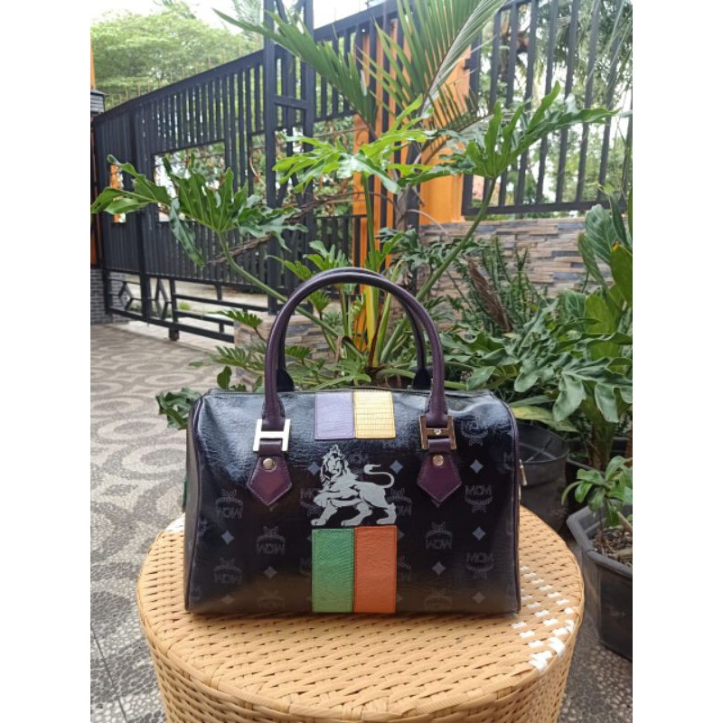 TAS WANITA SPEEDY MCM