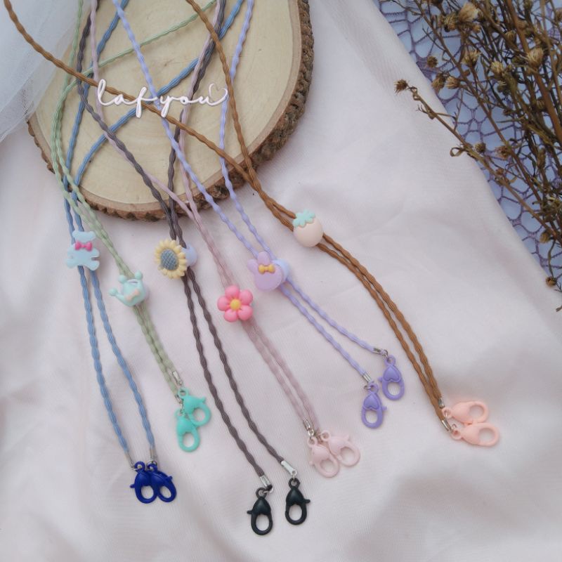 KONEKTOR KALUNG MASKER CLAY LUCU