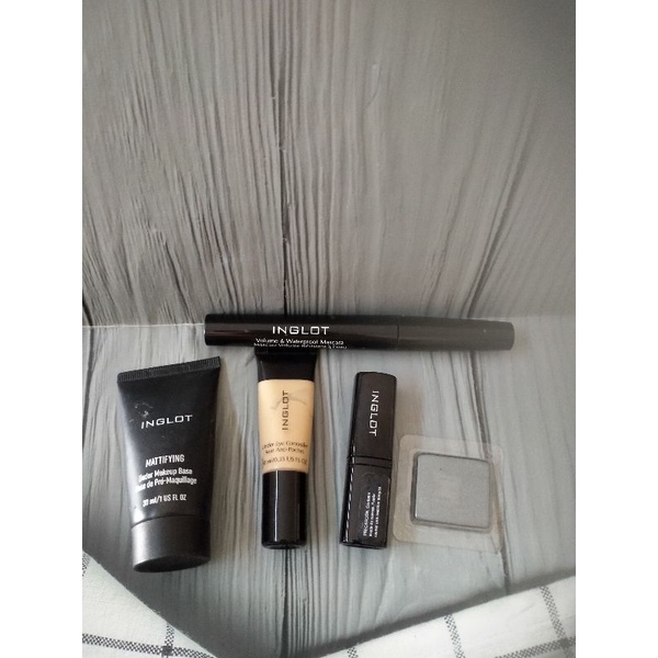 Sepaket perlengkapan makeup inglot ori preloved
