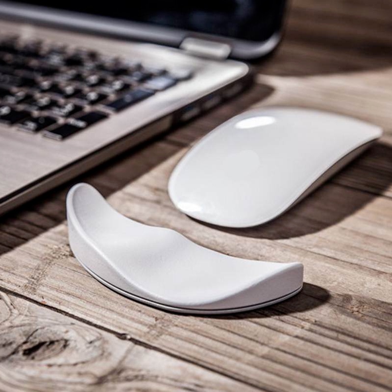 (Ergonomis) Mouse Pad Bahan Silikon Gel Anti Slip Dengan Bantalan Pergelangan Tangan