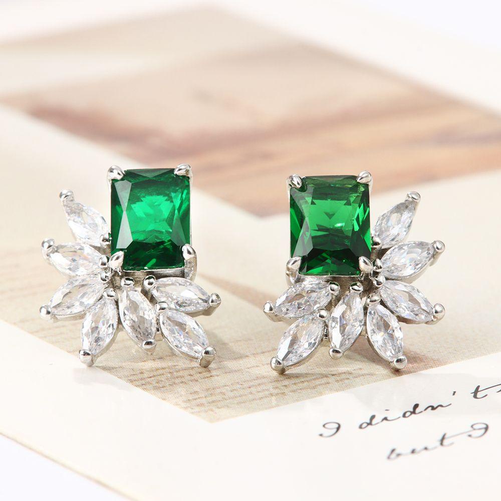 Preva Anting Tetes Air Kristal Emerald Heart Stud Earring Cubic Zircon