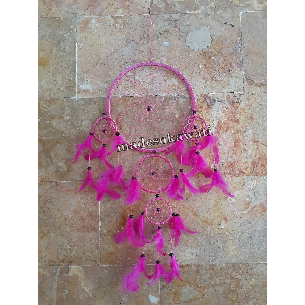 diameter 22cm panjang dengan gantungan 52cm, Kerajinan tangan Bali,Dream catcher bulu ayam bali,deng