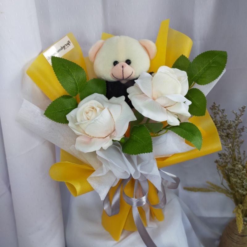 [READY] Yemima Bouquet/Graduation Bouquet/Buket Wisuda/Buket Ulangtahun/Kado Ulangtahun/Kado Wisuda