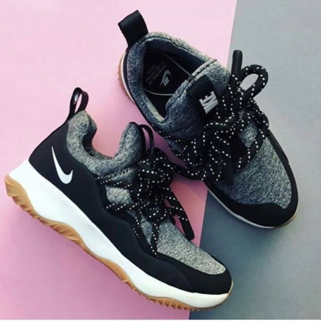 NIKE CITY LOOP