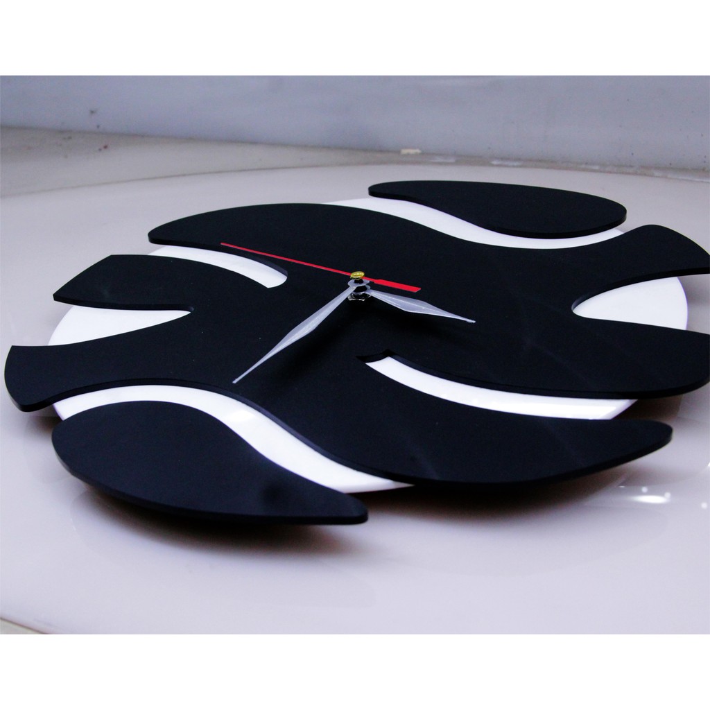 Jam Dinding Akrilik Modern Simple Minimalis Hitam Putih