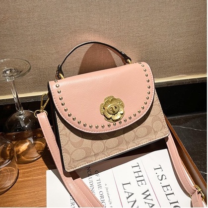 (2Pc Bisa 1Kg)GTBI998875346 New arrival  !!! Tas Selempang  Wanita Import Premium  Ready