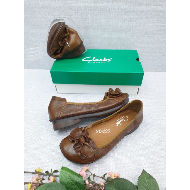 CLARKS FLAT BOW DAUN 195 / CLARKS PITA / SEPATU CLARKS