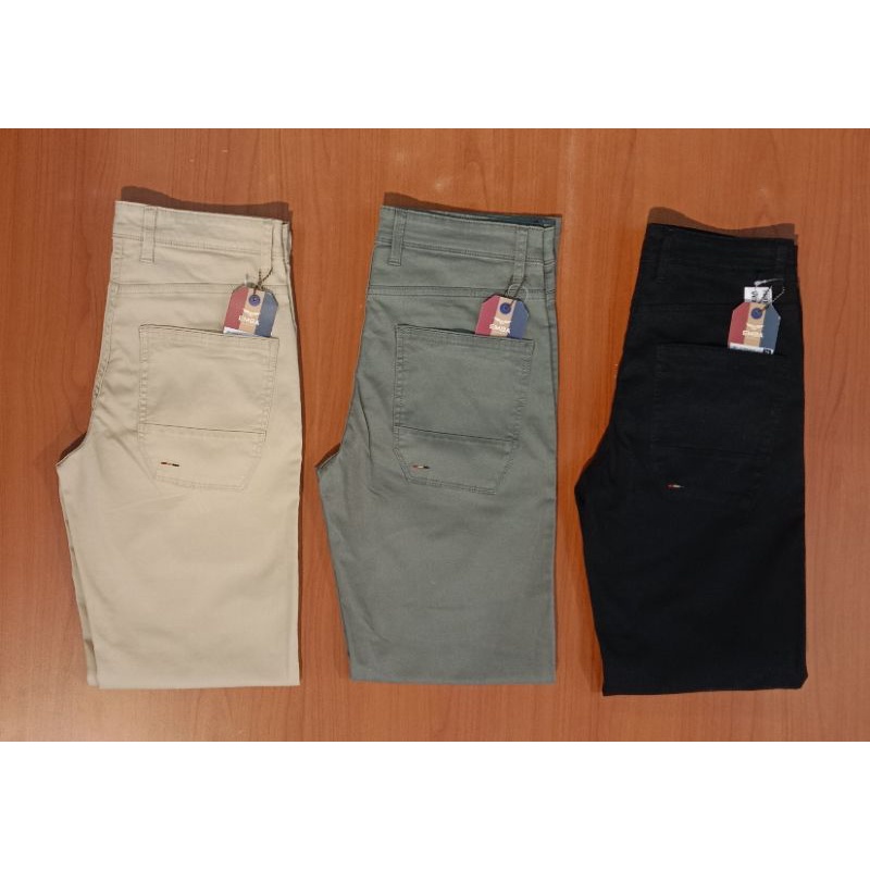 Emba Classic Celana Chinos Panjang Pria Art Vanco Basic Slim  / Ramayana Jatinegara