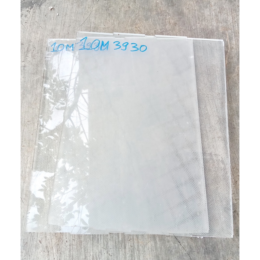 Acrylic / Mika Tebal 10mm