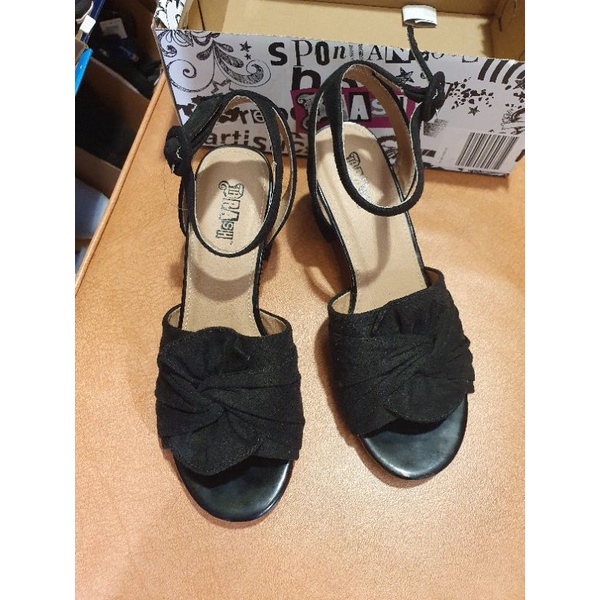 PROMO payless shoes by Brash