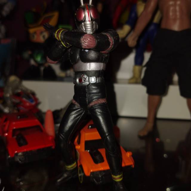 Action figure kamen rider black