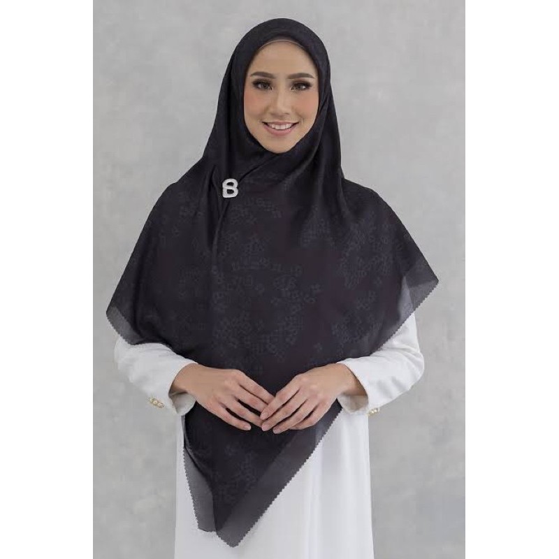 Monogram Scramble XL Truffle - Buttonscarves