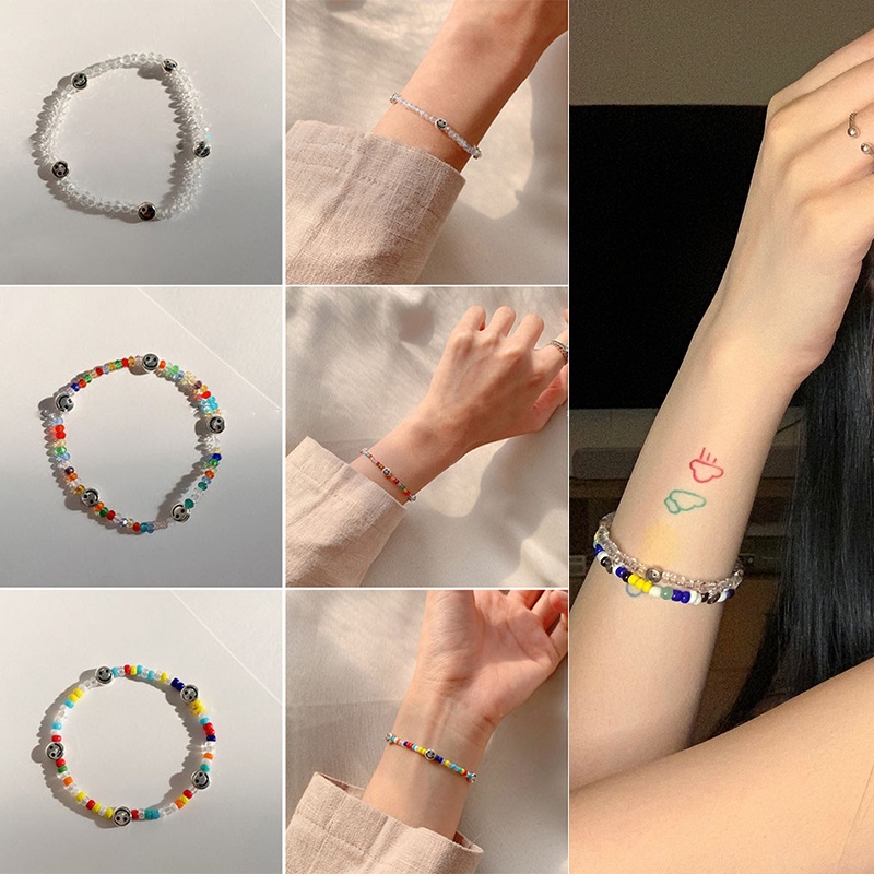 Gelang Tangan Manik-Manik Motif Smiley Face Warna Permen Beige Ala Korea / Retro Untuk Wanita
