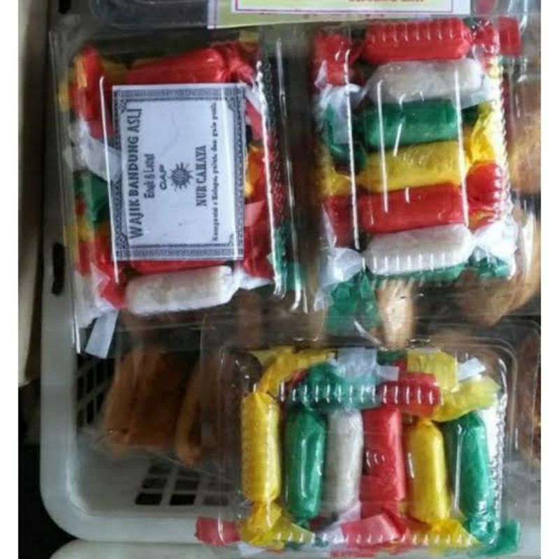 

oleh-oleh Medan kue wajik bandung wajik kletik isi 12 pcs