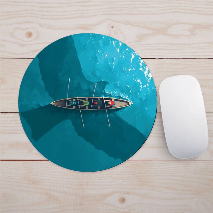 Mousepad Bulat Motif Bayangan Elang dan Perahu di Laut