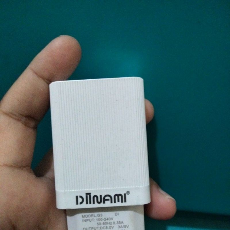 Kepala Charger brand Diinami