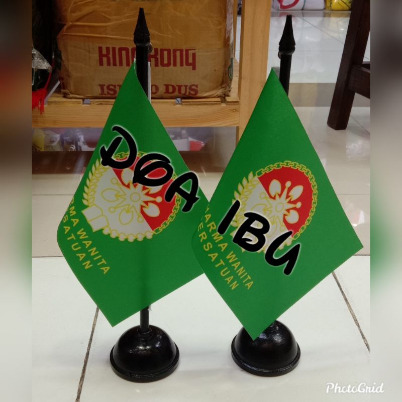 

best seller bendera meja bendera Dharma Wanita Persatuan+tiang kayu meja