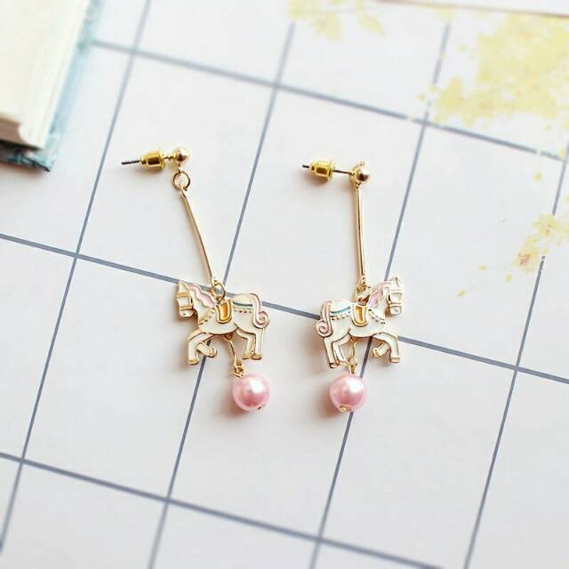 ANTING LOLITA MERRY GO ROUND