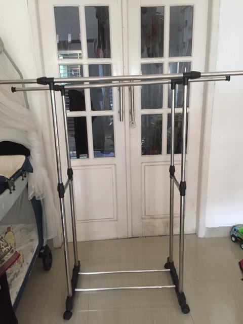 Stand Double Hanger 4 Roda