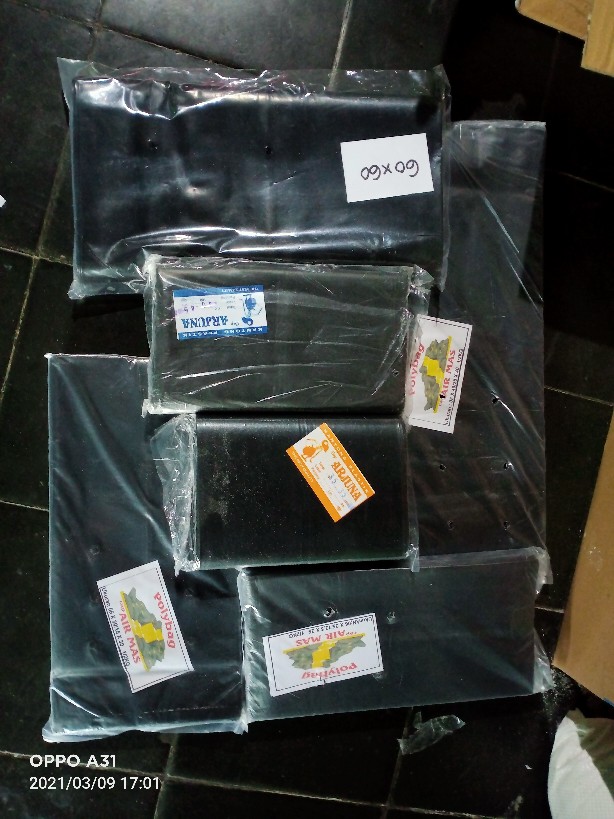 Plastik Polybag Polibek 25 X 25 Kemasan 500 Gr